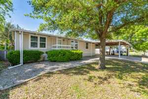 306 E 2nd St (4)