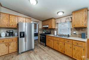 306 E 2nd St (9)
