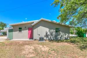2113 S Hill St (5)
