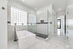 1102 Ashford Dr (21)