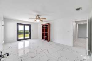 1102 Ashford Dr (31)