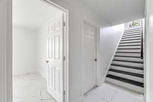 1102 Ashford Dr (33)