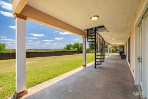 1102 Ashford Dr (43)
