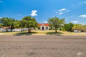1102 Ashford Dr (47)