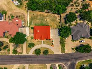 1102 Ashford Dr (60)