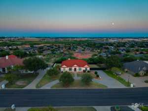 1102 Ashford Dr (71)
