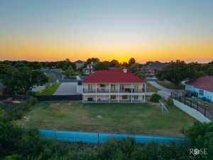 1102 Ashford Dr (81)