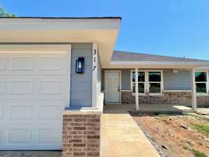317 E 25th St (2)