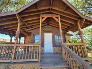 115 W Duncan Ave (2)