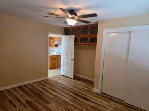115 W Duncan Ave (8)