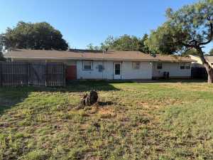 2702 Harvard Ave (21)