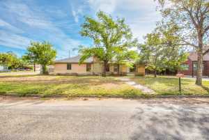 114 Lipan Dr (2)