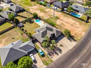 702 Hunters Glen Rd (40)