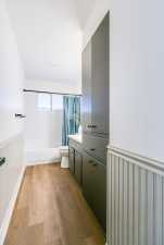 806 E 42nd St (28)