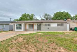 806 E 42nd St (2)