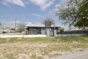 11550 Beaumont Ave (9)