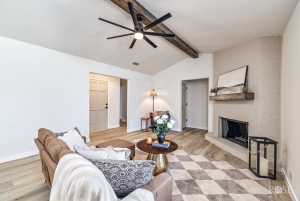 1702 Parkview Dr (9)
