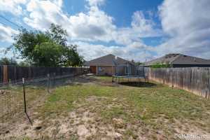 2608 Lindell Ave (22)