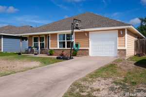 2608 Lindell Ave (3)
