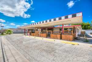 1205 N Chadbourne St (25)