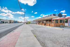1205 N Chadbourne St (8)