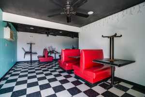1205 N Chadbourne St (15)