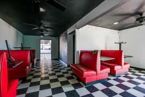 1205 N Chadbourne St (16)