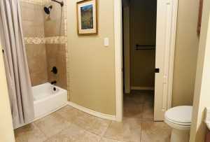 4202 Kensington Creek (3)