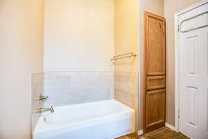 4201 Shefflera Dr (22)