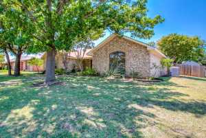 4201 Shefflera Dr (32)