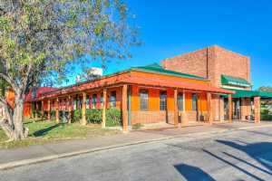34 E Ave D (11)