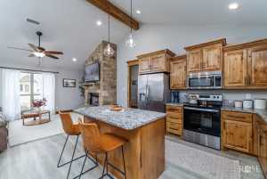 8419 Lynx Lane (12)