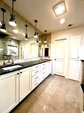 1322 S Monroe St (20)