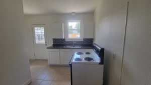 121 N Van Buren St (3)