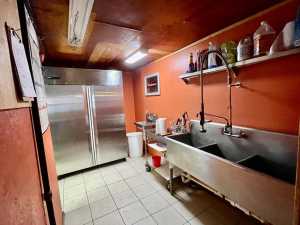 106 W 6th St (16)