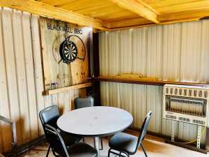 106 W 6th St (27)