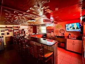 106 W 6th St (10)