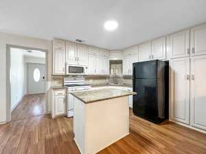 406 E 13th St (2)