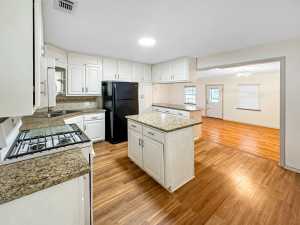406 E 13th St (4)