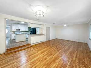 406 E 13th St (8)