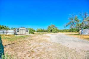 19801 US Hwy 83 (14)