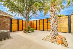 1610 Stonebridge Dr (33)