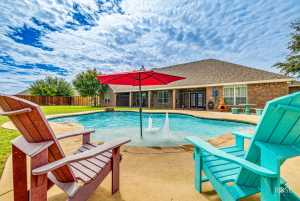 1610 Stonebridge Dr (40)