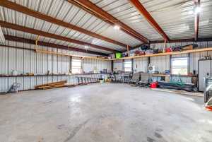 15016 E FM 1929 (24)