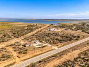 15016 E FM 1929 (45)