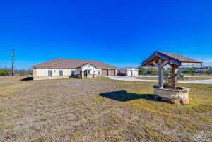 15016 E FM 1929 (33)