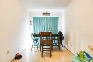 1211 N Garfield St (28)
