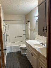 301 River Oaks St (10)