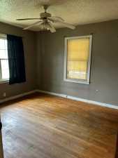 301 River Oaks St (13)