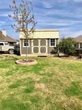 5909 Melrose Ave (24)